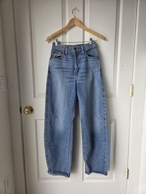 Cinch Women's Light Blue Straight Leg Jeans